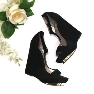STEVE MADDEN Black Wedges